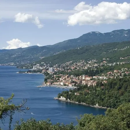 In With Terrace, Air Conditioning, Wi-fi, Washing Machine * Opatija